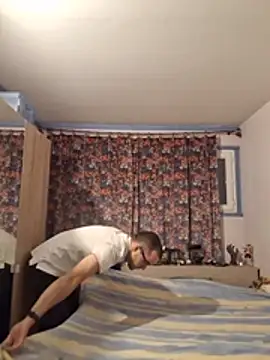 Hakim2493 webcam