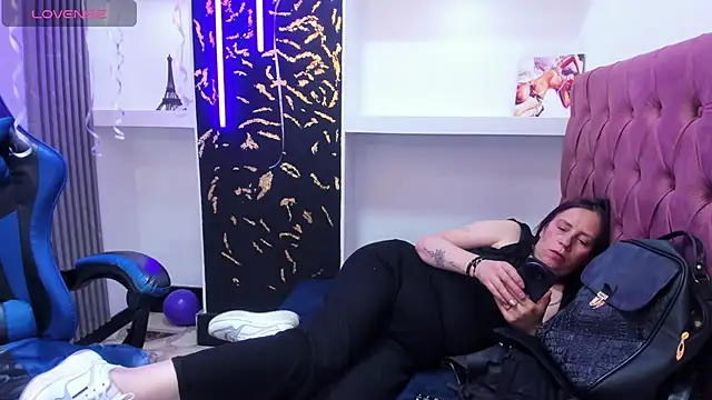 Chantalvedette webcam