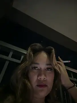queenmia__ph webcam