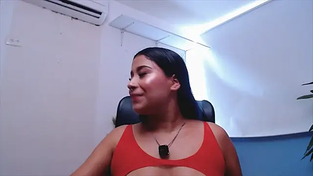 zamara_x webcam
