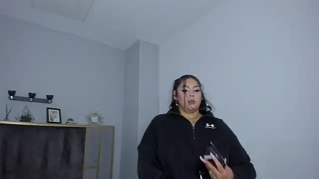 Kiara_Carter webcam