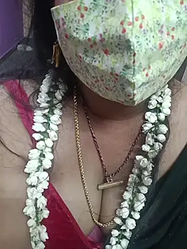 Devi_Tina webcam