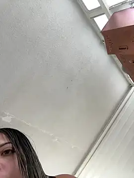 AdaPink_ live cam on StripChat