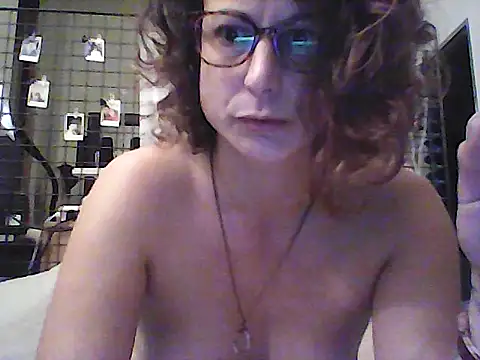 Lela64 webcam
