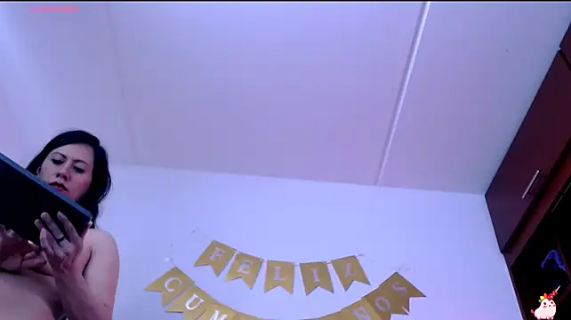 HeyAmaraa webcam