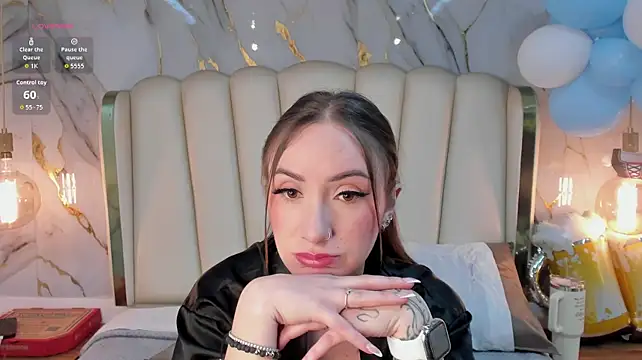 Hannah_Lane live cam on StripChat