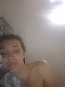 lucy23__sey live cam on StripChat