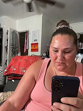 SexyNikki6969 live cam on StripChat