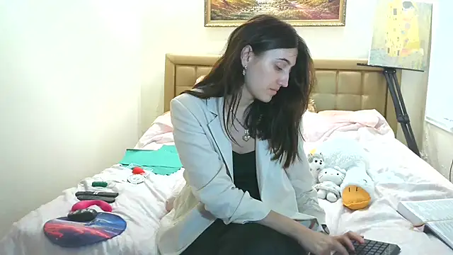 Iren live cam on StripChat