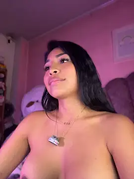 Pocahontascute_33 webcam