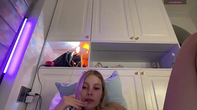 MiaDavis21