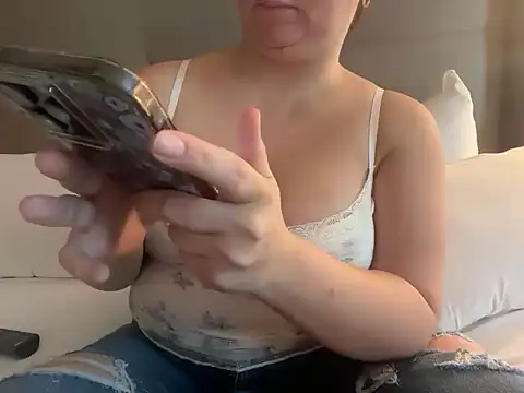 Squirtlegirly live cam preview