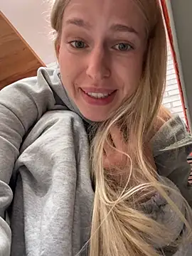 kira_mia