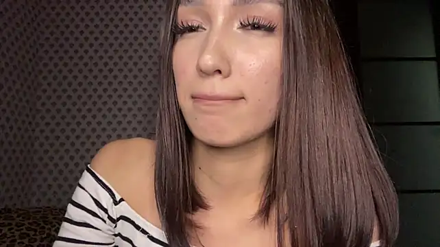 ALittleSurprise webcam
