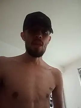 ravenblood_camboy