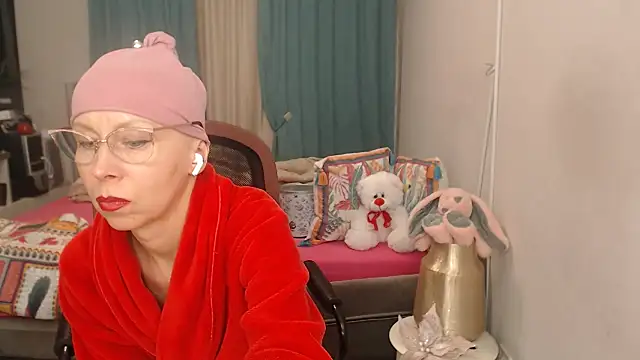 LuxuryNika live cam preview