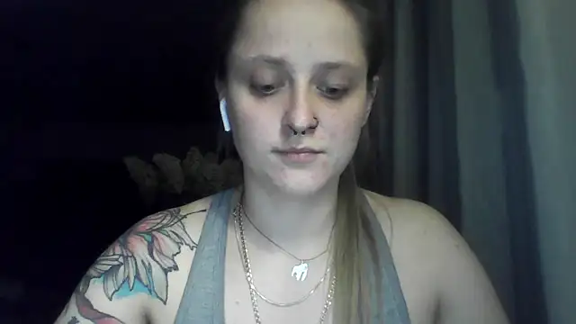 LeaWetGirl