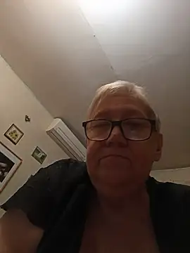 Molli1408 webcam