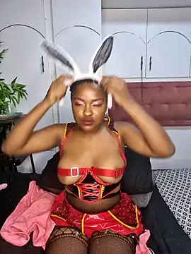 NaughtybunnyXXXXX webcam