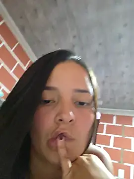 Mia_jhoonson