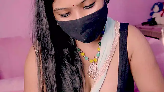 sexyhoney27 webcam