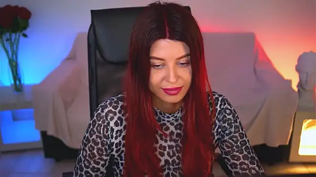 NicoleMun webcam