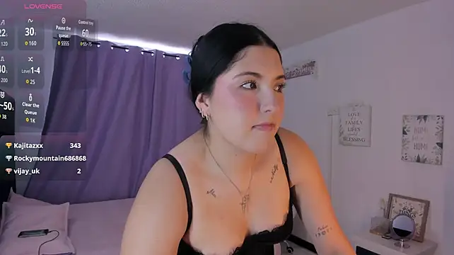 Celestee_21 webcam