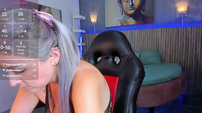 emma_fox84 webcam