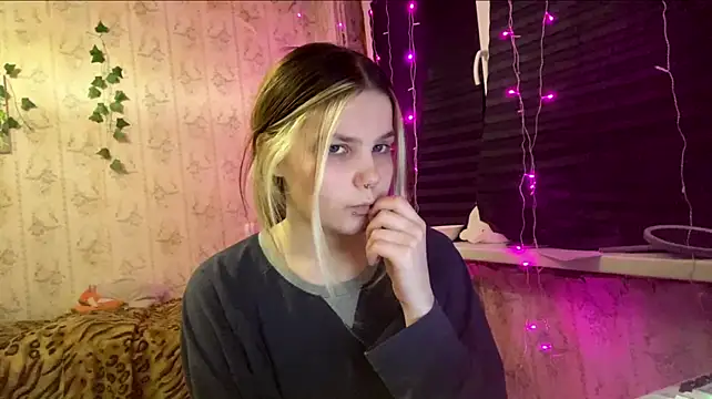 AuldNinth webcam