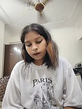 Ishaa_Cutie webcam