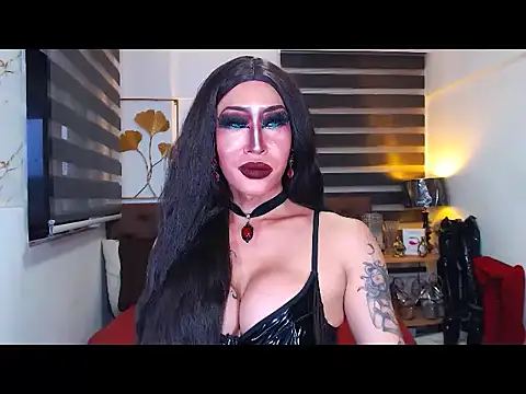 DominateMistressTyra webcam