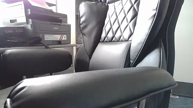 TrevorSteele webcam