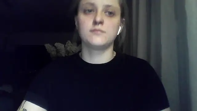 LeaWetGirl webcam