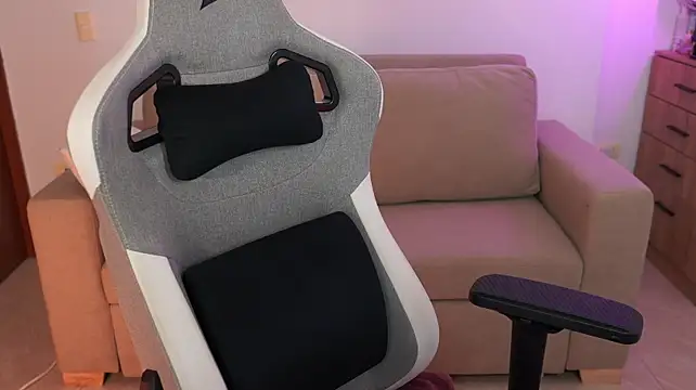 anyacutex