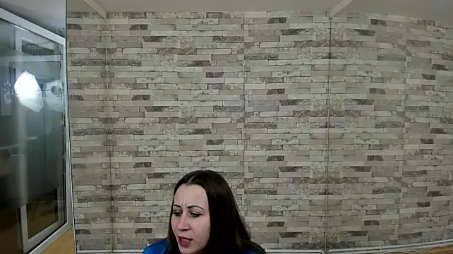 aryanette (F young) - play pussy and twerk
