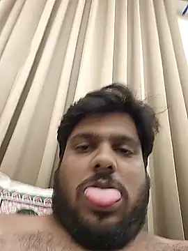 Cutehornyyboiy