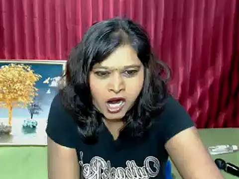 indian_glitter webcam