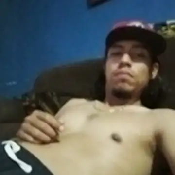 AlexAlejandro13 webcam