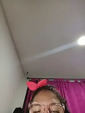Van3orgasm4me webcam