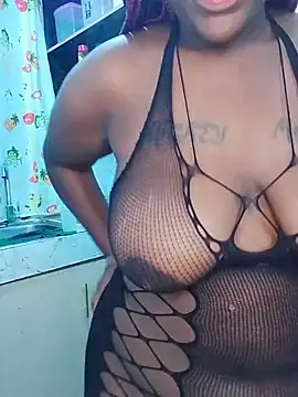 Wairimu1 live cam on StripChat