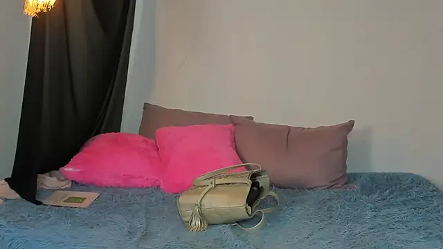 Keyla01_ webcam