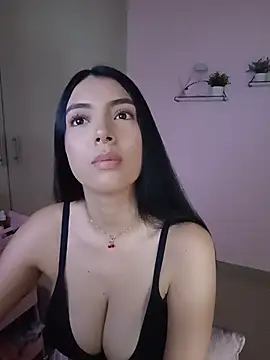 Julie_Bennet webcam