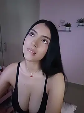 Julie_Bennet webcam