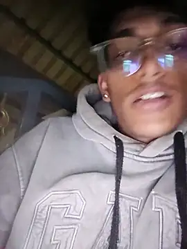 ThejasRockey webcam