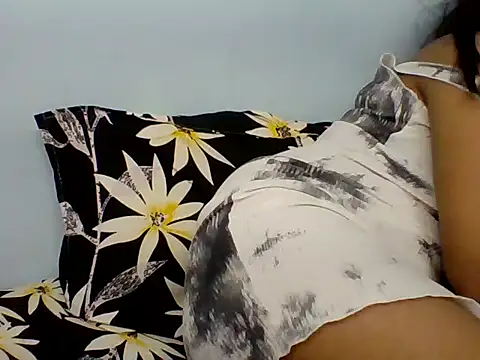 NaughtyLunaa