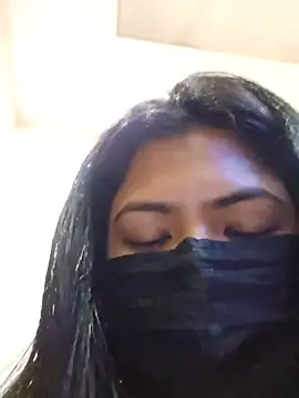 Emilia_02