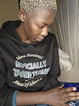 SquirtQueen16