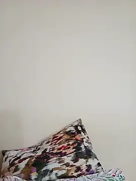 Lona_lova40 live cam preview