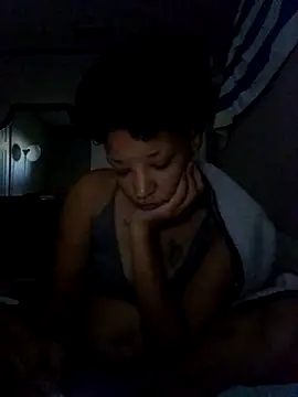 696969crystal live cam preview