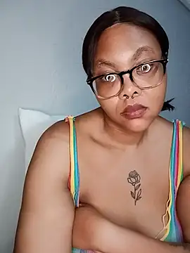 ShantelBootyBoobs